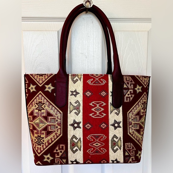 NEW UNIQUE Faux Leather & Material Multicolor shoulder bag purchased Macedonia - Picture 5 of 12